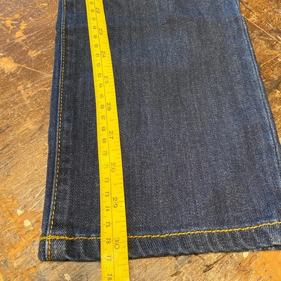 Cabi Jeans Slim Boyfriend Distressed - Picture 6 of 7